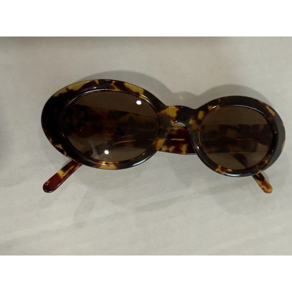N/A eyeglasses are